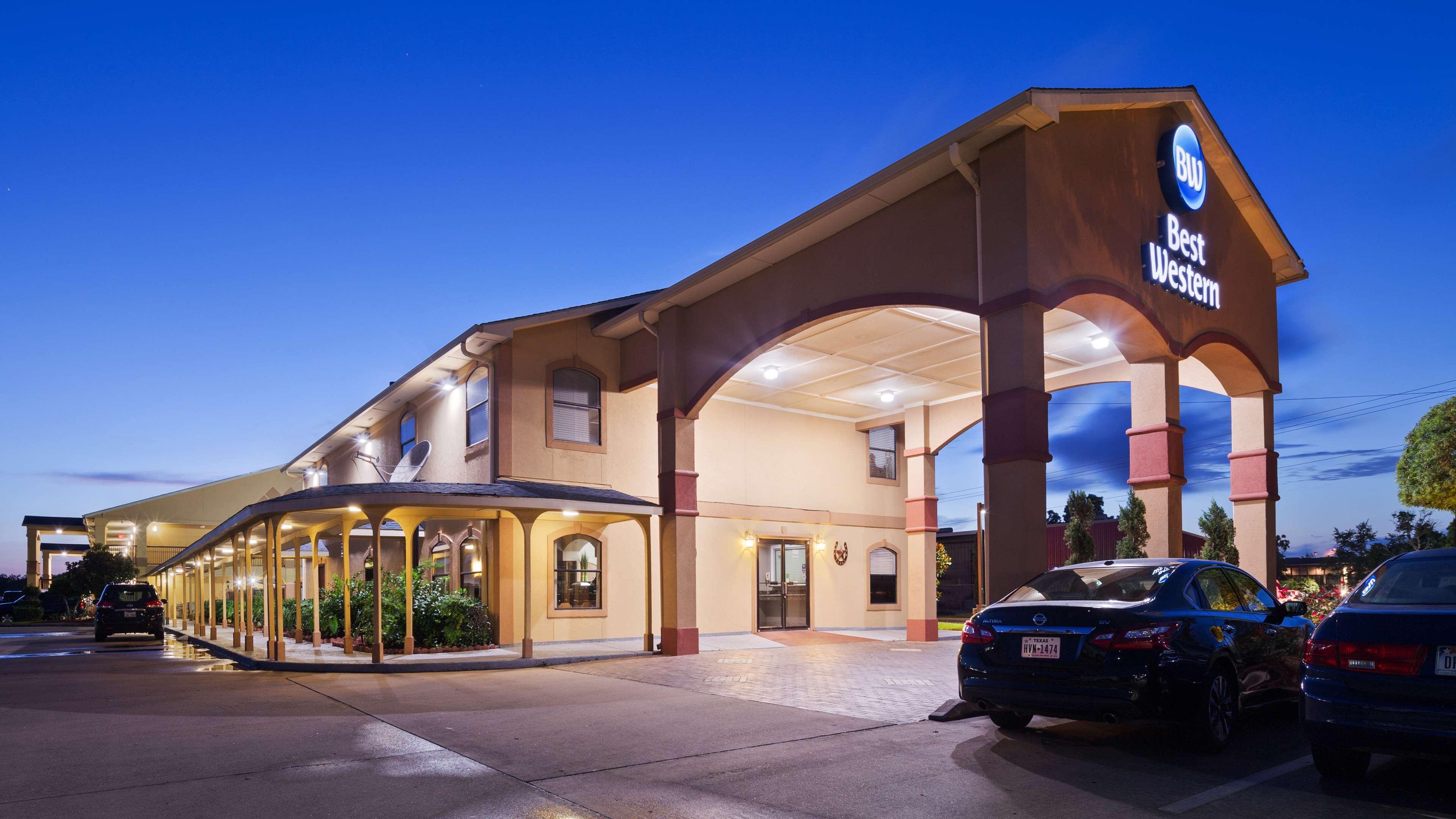 Best Western Angleton Inn Екстер'єр фото
