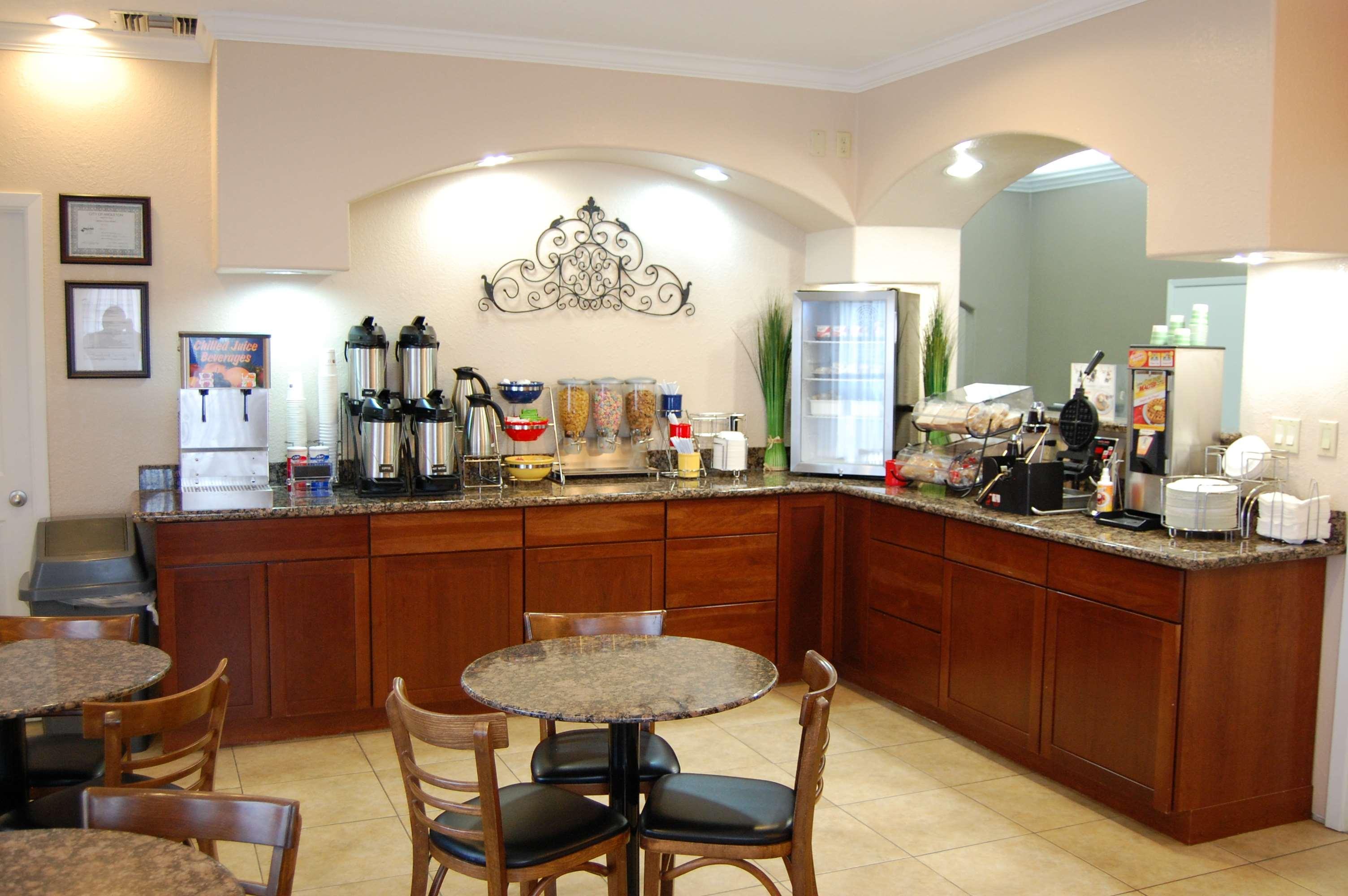 Best Western Angleton Inn Екстер'єр фото
