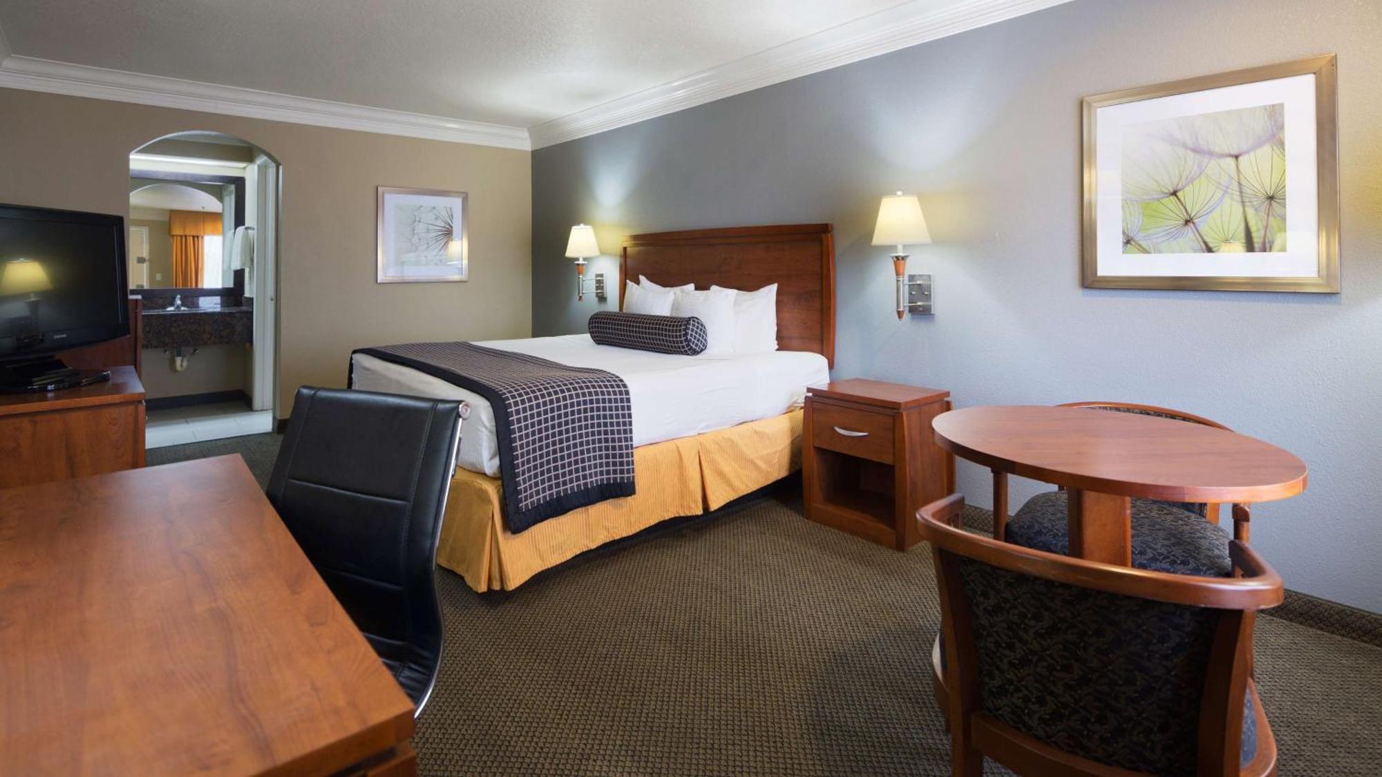 Best Western Angleton Inn Екстер'єр фото