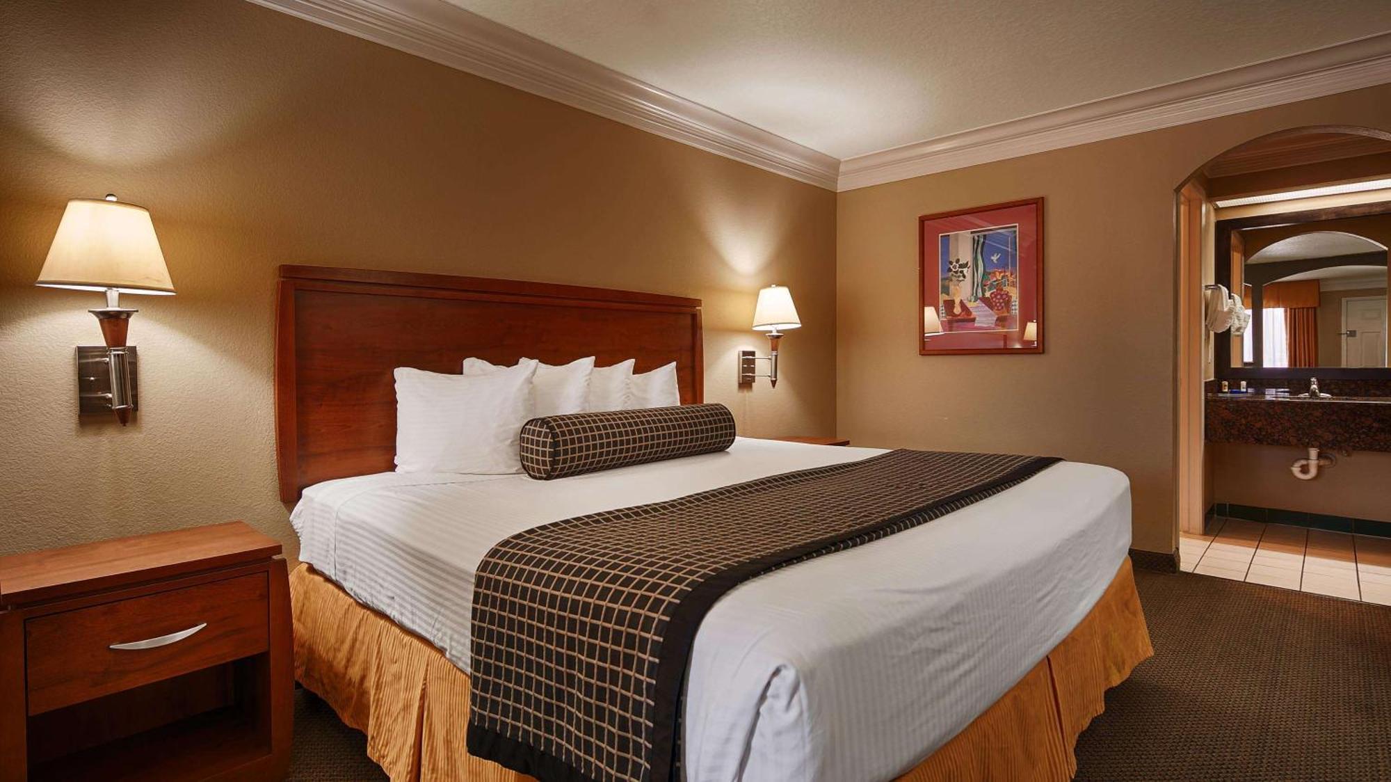 Best Western Angleton Inn Екстер'єр фото